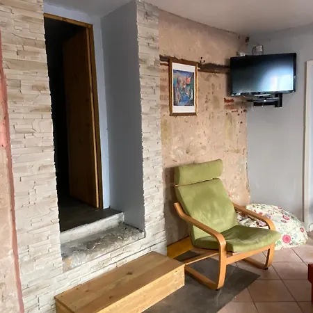 Appartement 3 Pieces Rdc Plein Centre Ville Marciac Exterior photo