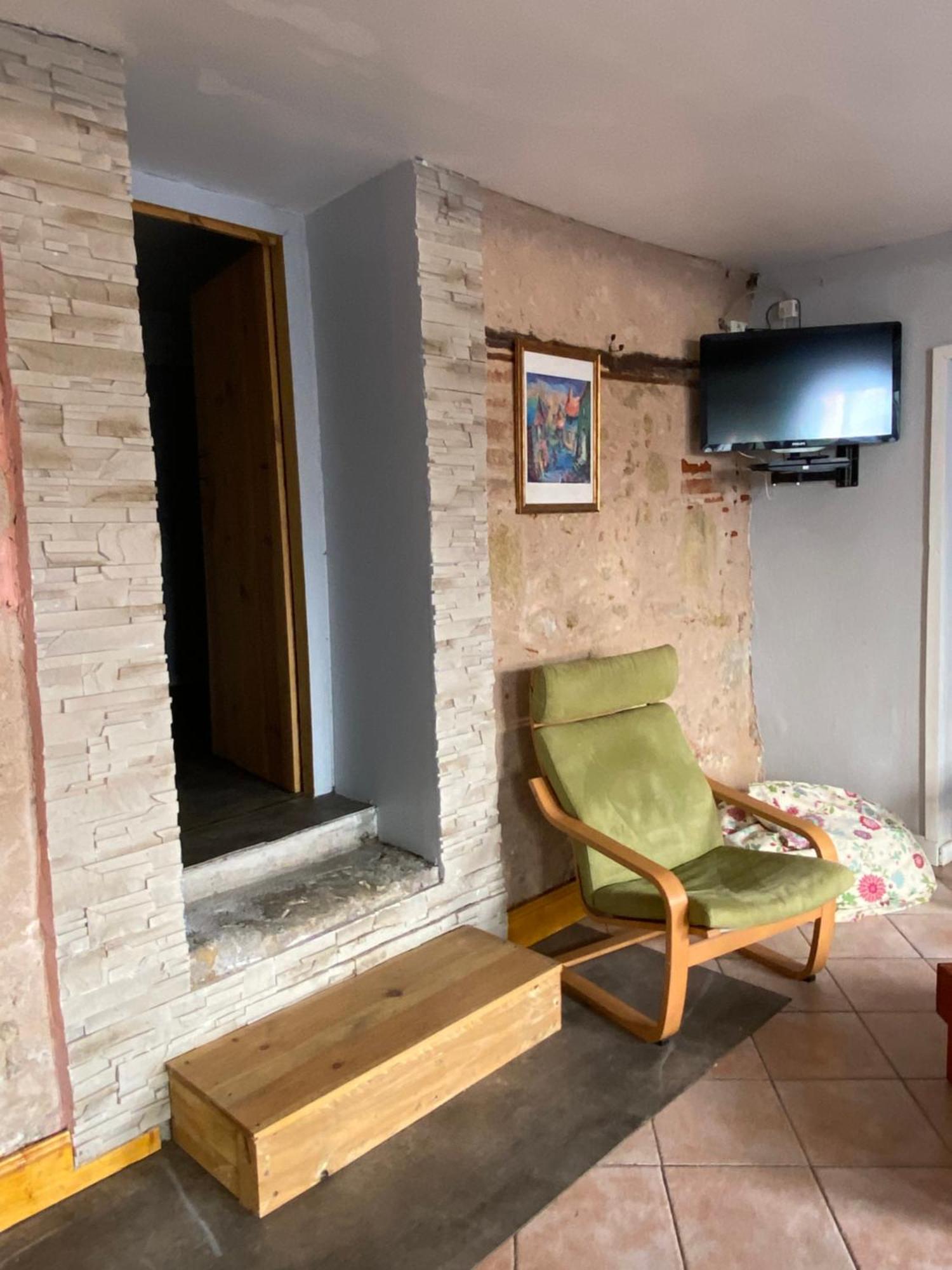 Apartment 3 Pieces Rdc Plein Centre *